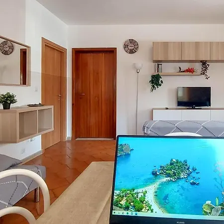 La Casa Al Mare Di Pippo Apartment Mascali Exterior photo