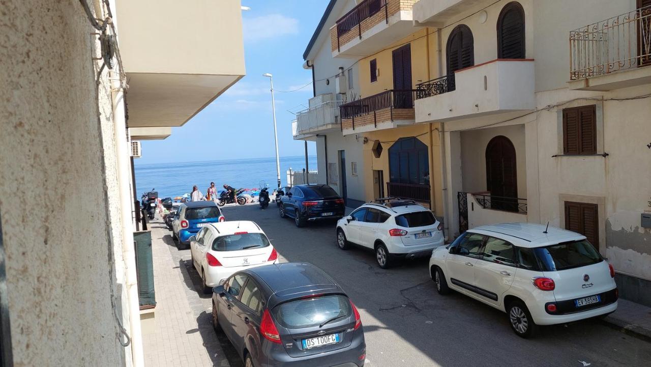 La Casa Al Mare Di Pippo Apartment Mascali